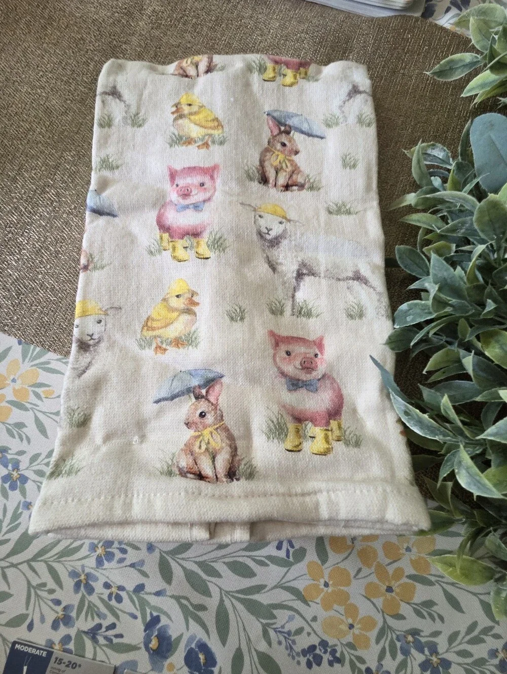 Farmhouse Animal Tea Towels with Pink Pig, Bunny & Yellow Chick